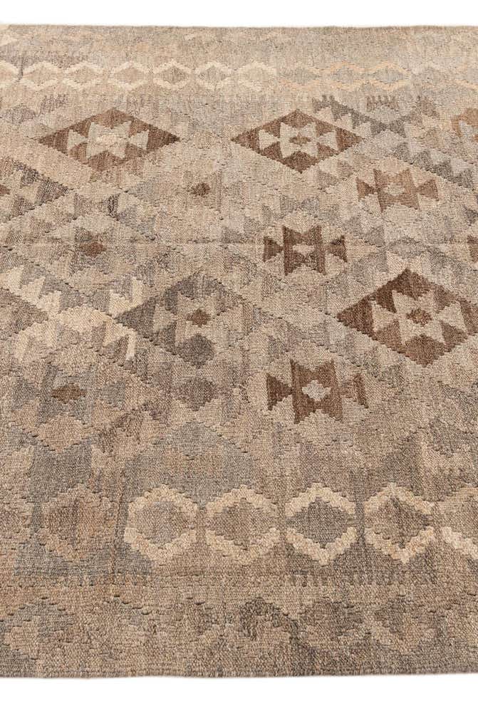 5' 2 x 6' 3 Hand Woven Kilim Maymana Wool Rug
