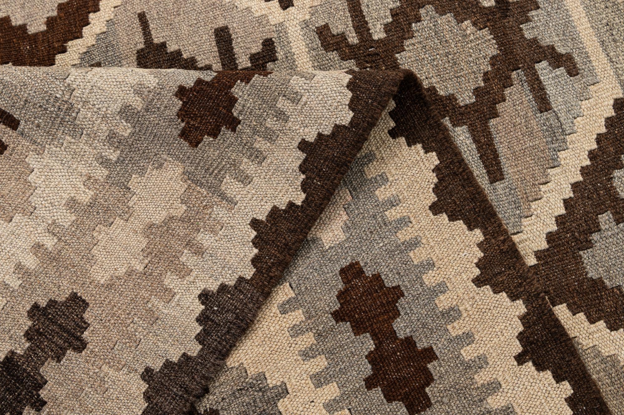 5' 2 x 6' 5 Hand Woven Kilim Maymana Wool Rug