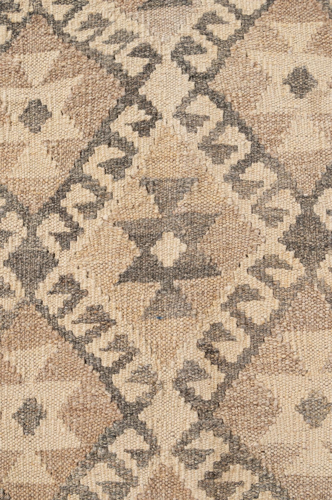 5' 4 x 6' 7 Hand Woven Kilim Maymana Wool Rug