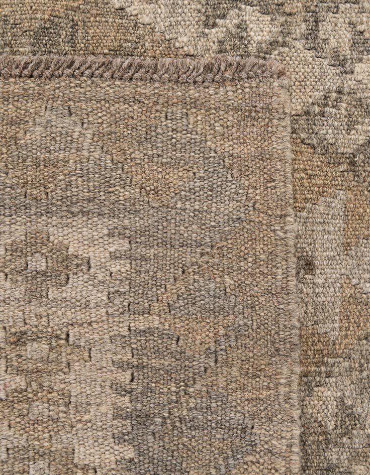 Detail image of 5' 1 x 6' 10  Hand Woven Kilim Maymana Wool Rug