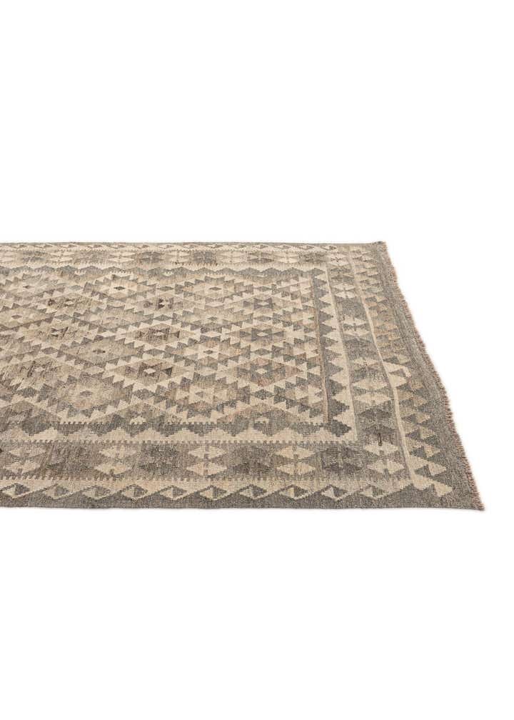 5' 4 x 6' 8 Hand Woven Kilim Maymana Wool Rug