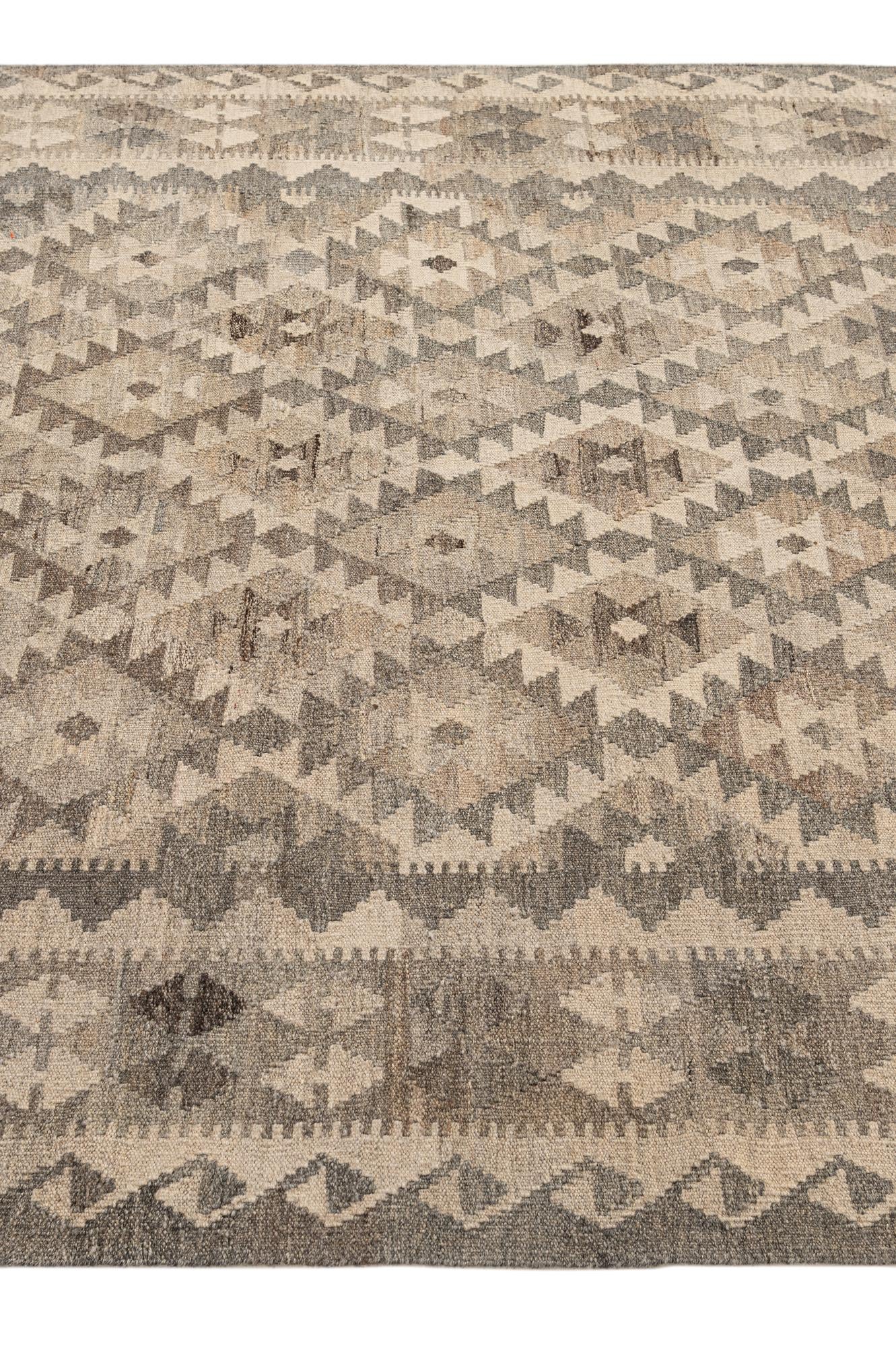 5' 4 x 6' 8 Hand Woven Kilim Maymana Wool Rug