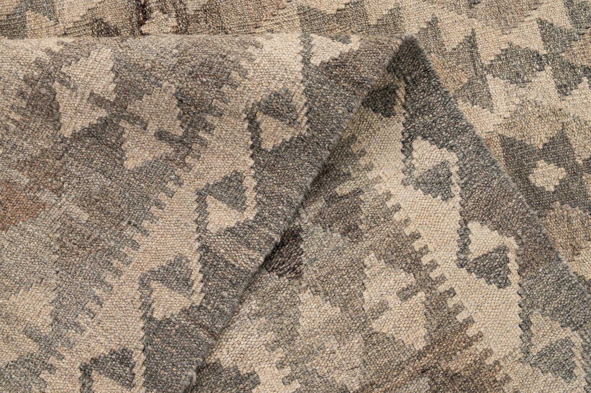 5' 4 x 6' 8 Hand Woven Kilim Maymana Wool Rug
