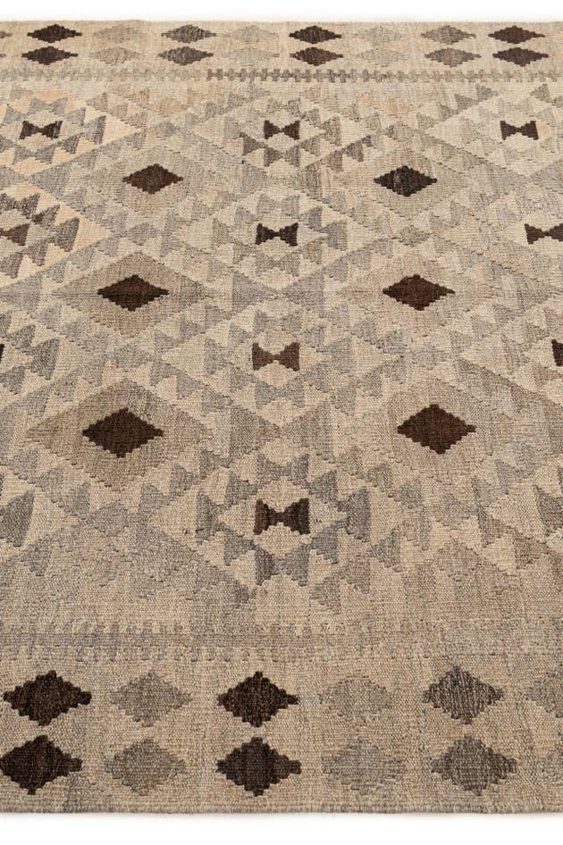 Detail image of 5' 3 x 6' 7 Hand Woven Kilim Maymana Wool Rug