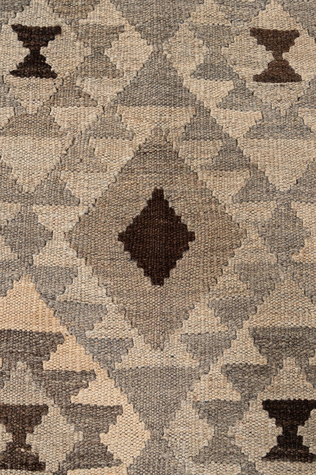 5' 3 x 6' 7 Hand Woven Kilim Maymana Wool Rug