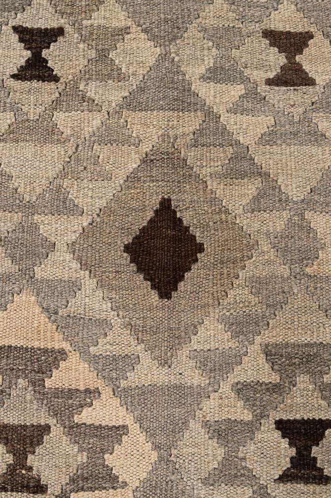 5' 3 x 6' 7 Hand Woven Kilim Maymana Wool Rug