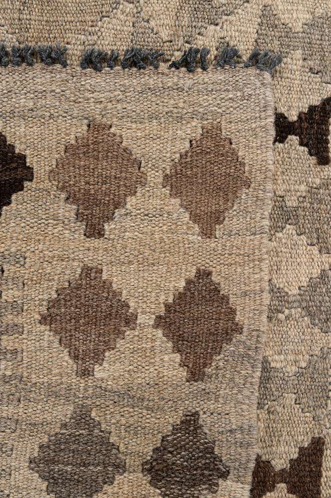 5' 3 x 6' 7 Hand Woven Kilim Maymana Wool Rug