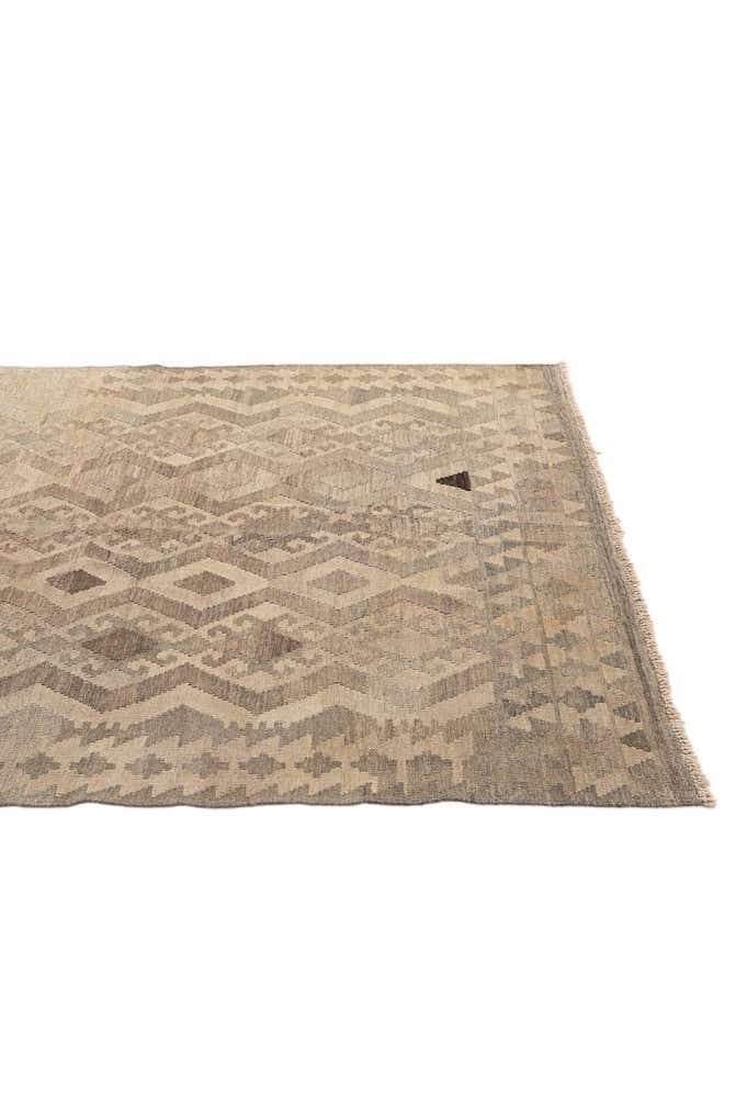 5' 3 x 6' 8 Hand Woven Kilim Maymana Wool Rug