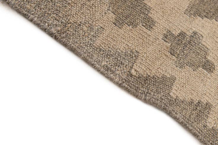 Detail image of 5' 3 x 6' 8 Hand Woven Kilim Maymana Wool Rug