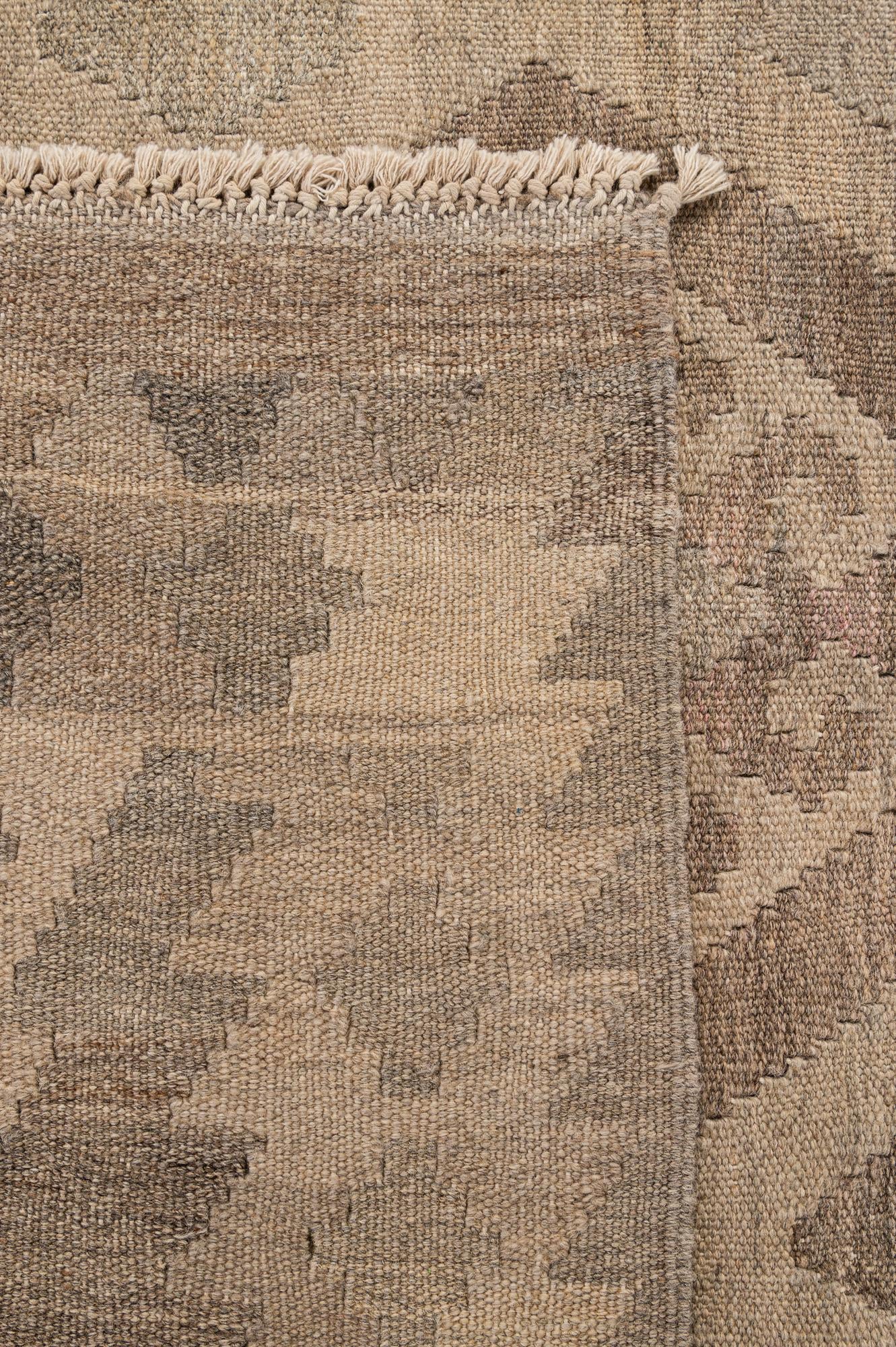 5' 3 x 6' 8 Hand Woven Kilim Maymana Wool Rug