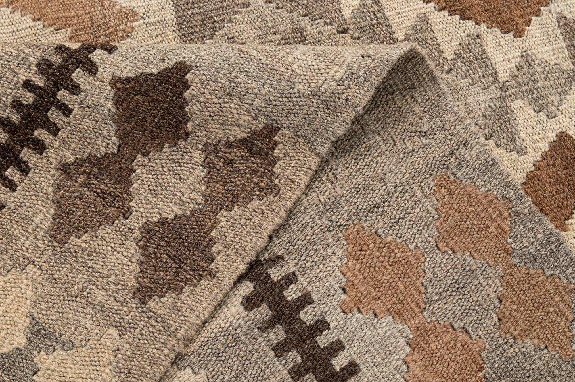 5' 2 x 6' 8 Hand Woven Kilim Maymana Wool Rug