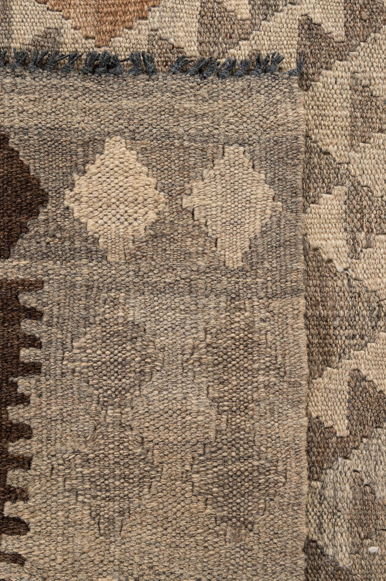 5' 2 x 6' 8 Hand Woven Kilim Maymana Wool Rug