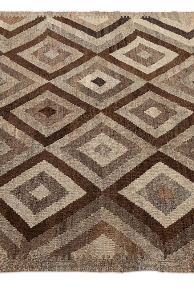 Detail image of 5' 1 x 6' 7 Hand Woven Kilim Maymana Wool Rug