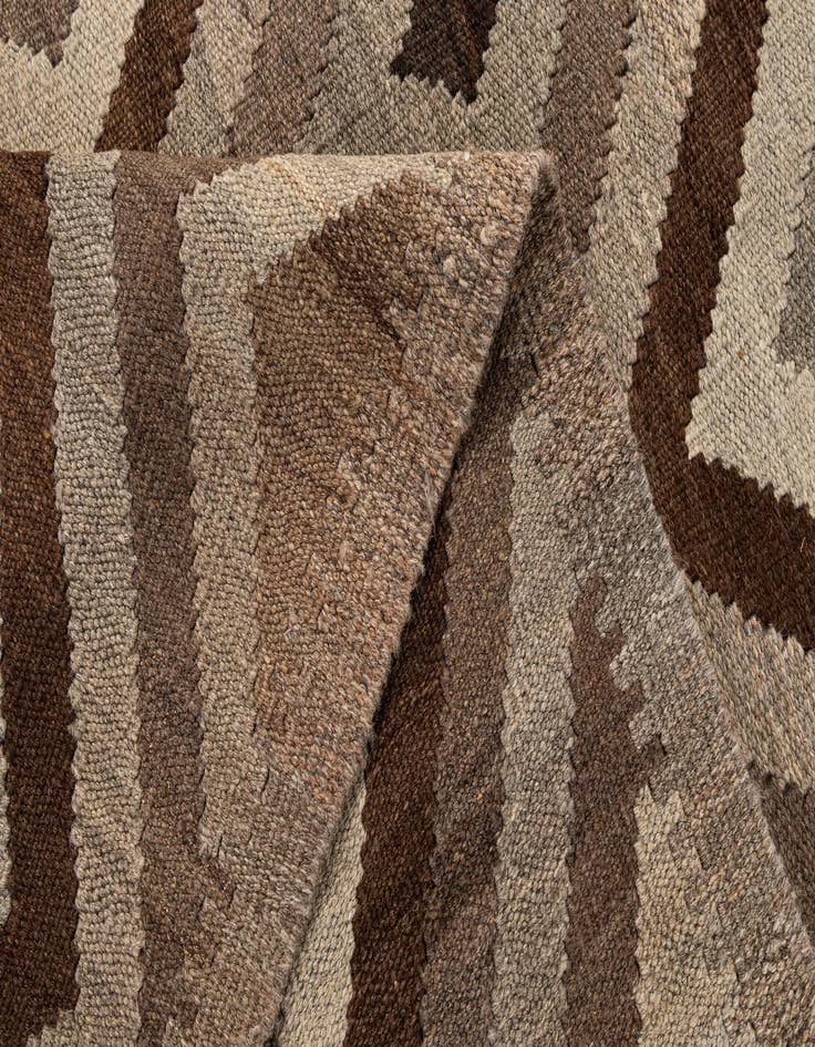 Detail image of 5' 1 x 6' 7  Hand Woven Kilim Maymana Wool Rug