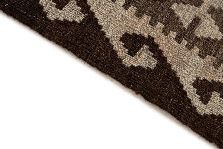 Detail image of 5' x 6' 6 Hand Woven Kilim Maymana Wool Rug