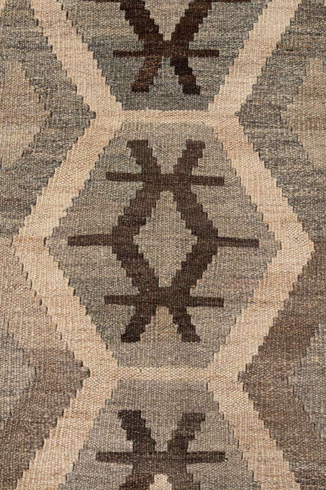 5' x 6' 6 Hand Woven Kilim Maymana Wool Rug