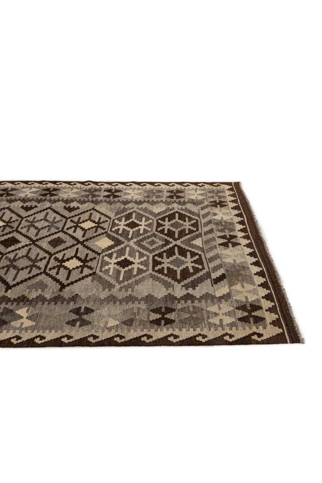 Detail image of 5' 5 x 6' 8 Hand Woven Kilim Maymana Wool Rug