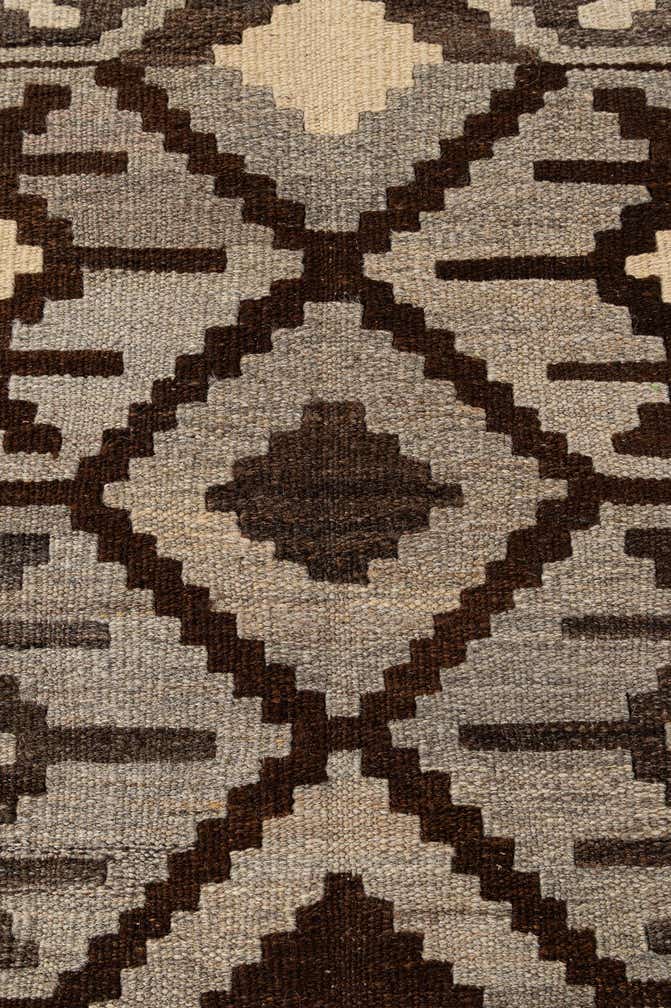 5' 5 x 6' 8 Hand Woven Kilim Maymana Wool Rug