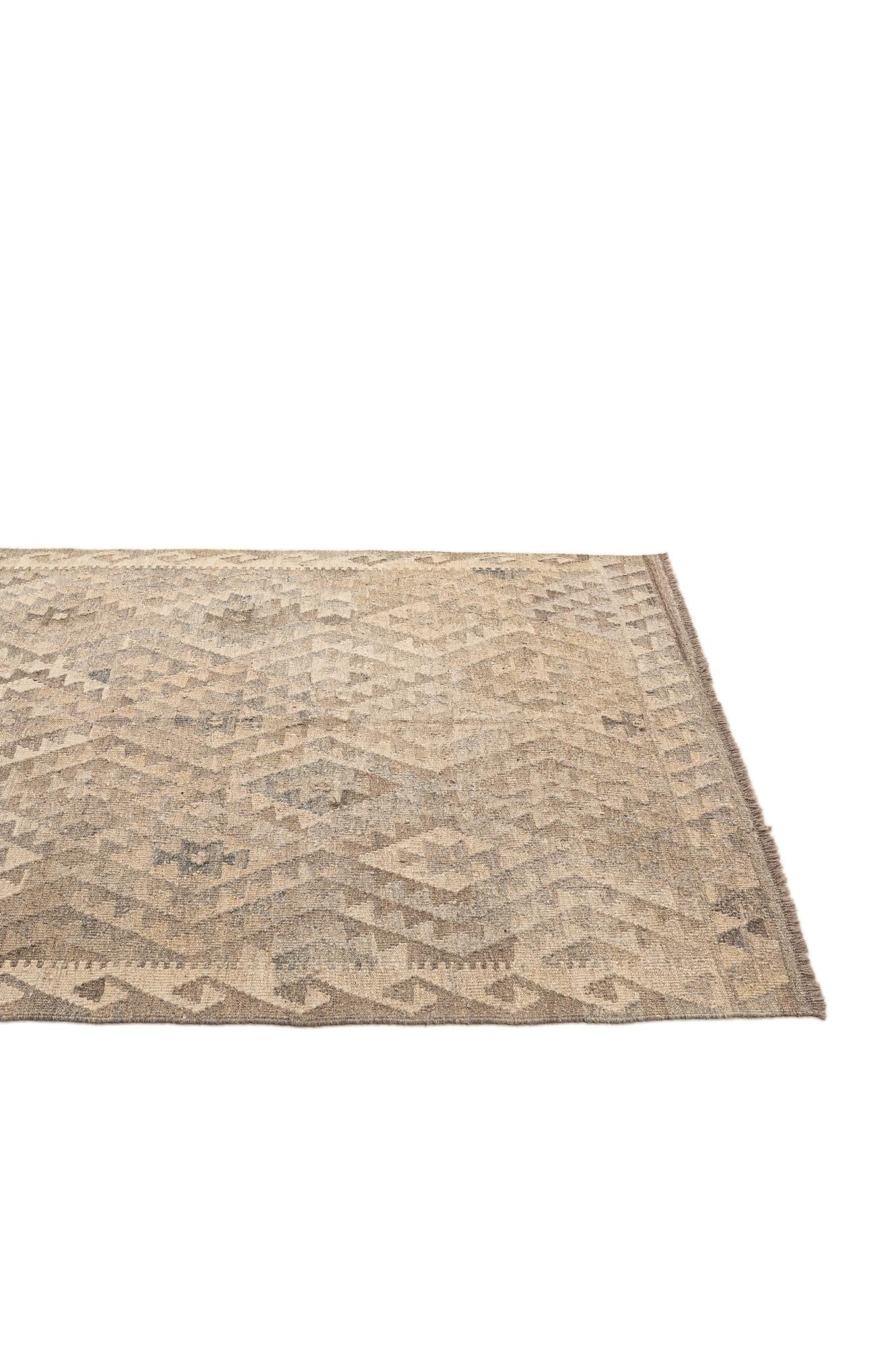 5' 3 x 6' 7 Hand Woven Kilim Maymana Wool Rug