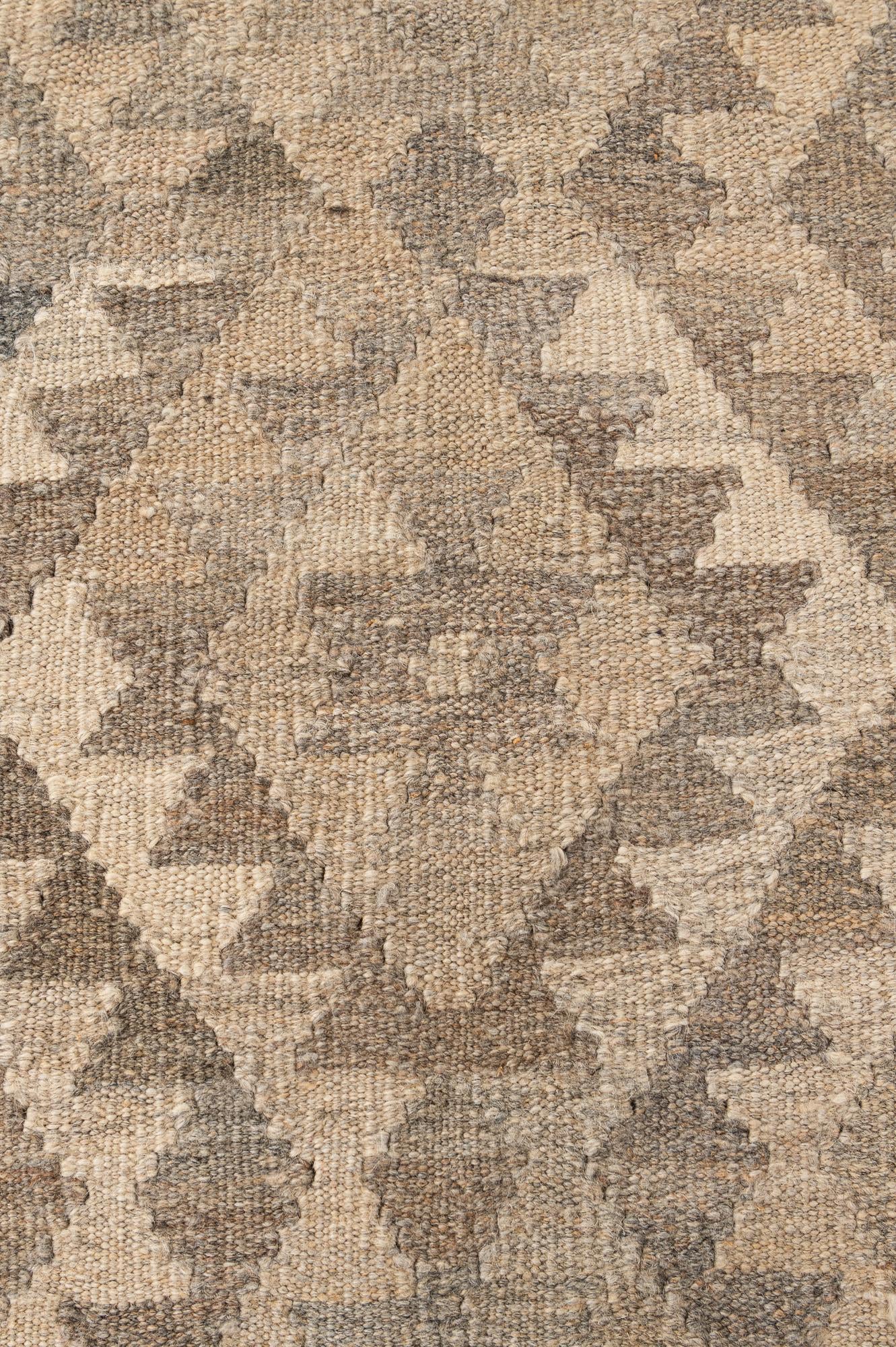 5' 3 x 6' 7 Hand Woven Kilim Maymana Wool Rug