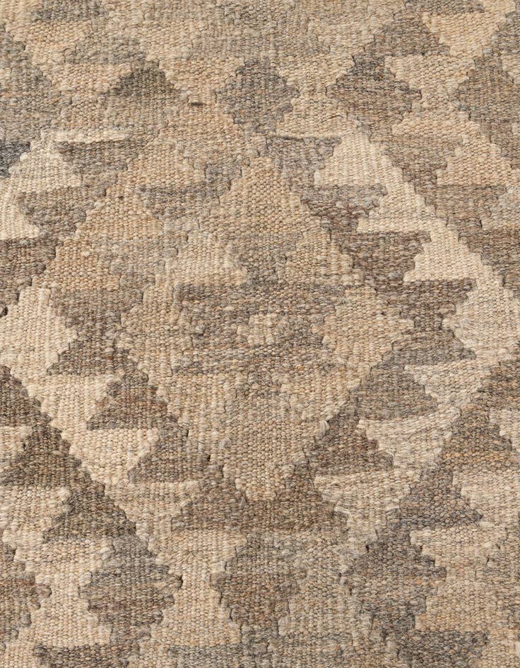 Detail image of 5' 3 x 6' 7  Hand Woven Kilim Maymana Wool Rug
