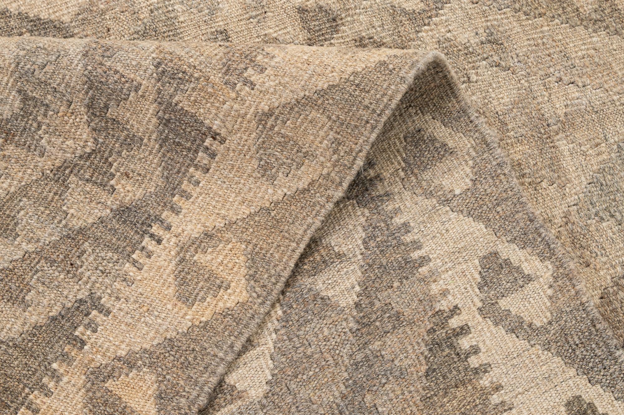 5' 3 x 6' 7 Hand Woven Kilim Maymana Wool Rug
