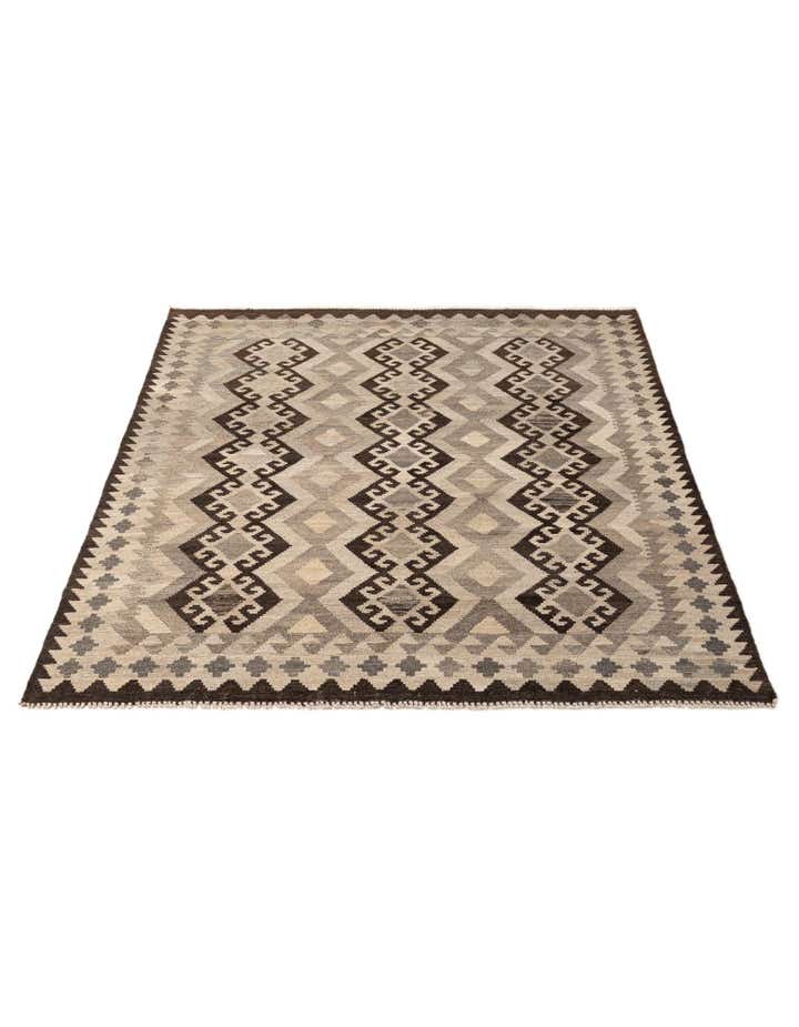 5' 4 x 6' 8 Hand Woven Kilim Maymana Wool Rug