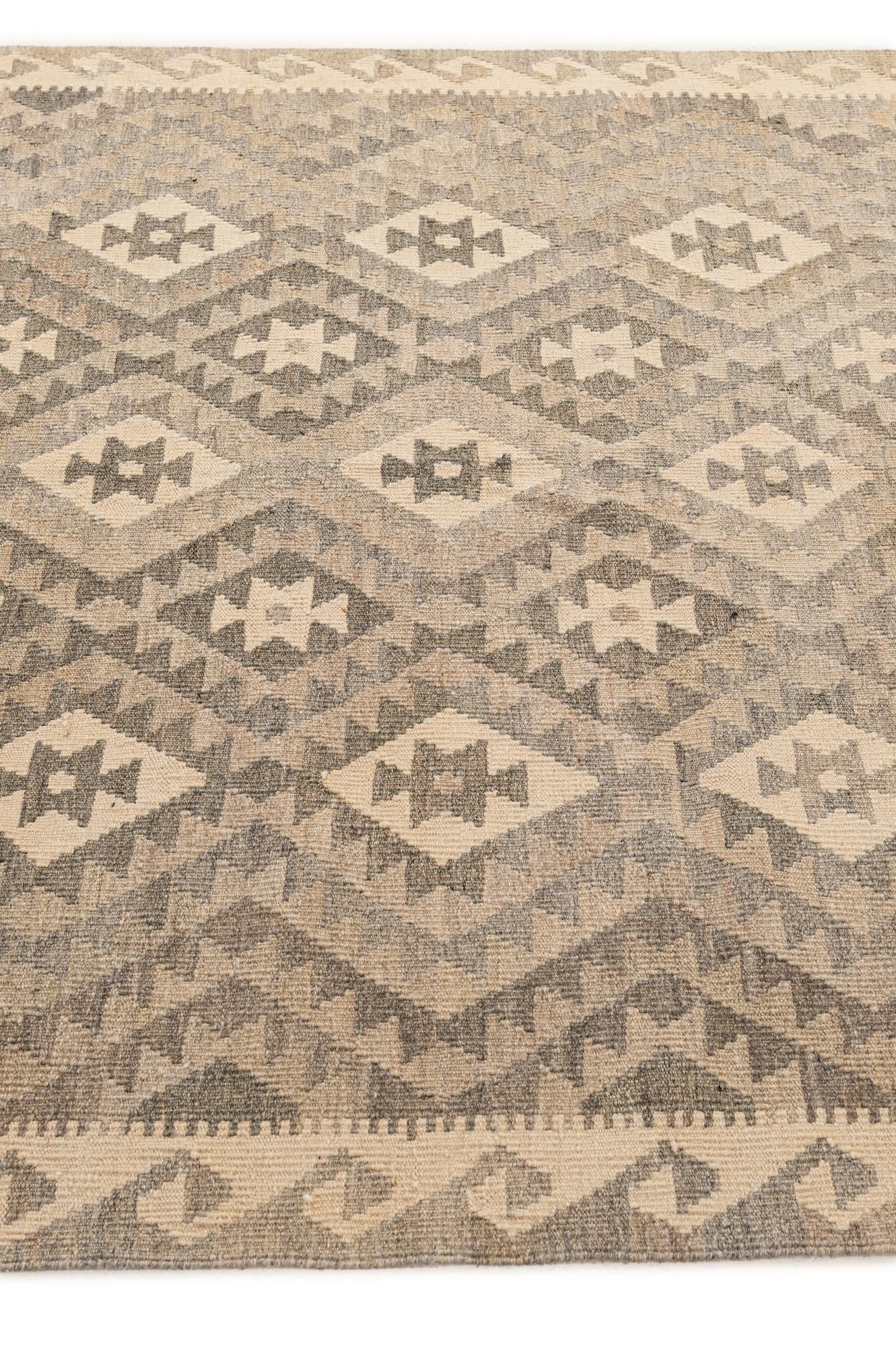 5' 3 x 6' 8 Hand Woven Kilim Maymana Wool Rug