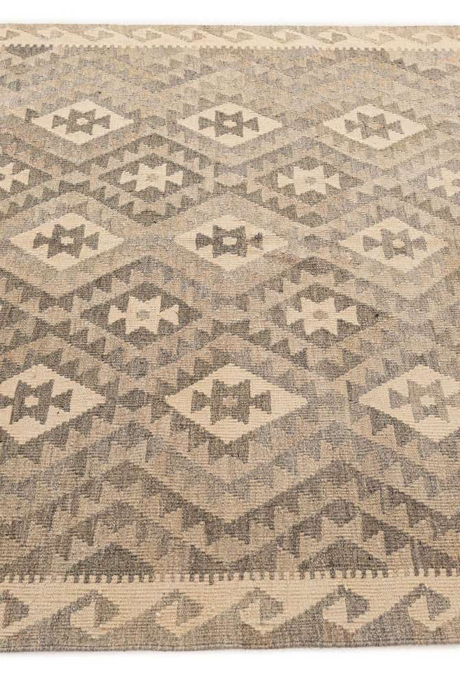 5' 3 x 6' 8 Hand Woven Kilim Maymana Wool Rug