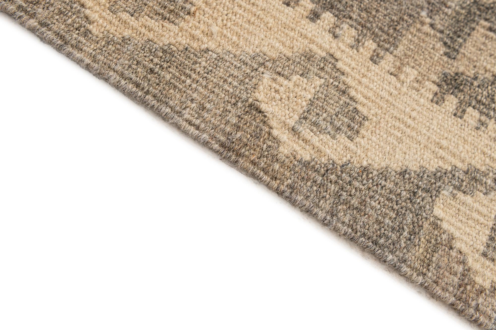 5' 3 x 6' 8 Hand Woven Kilim Maymana Wool Rug