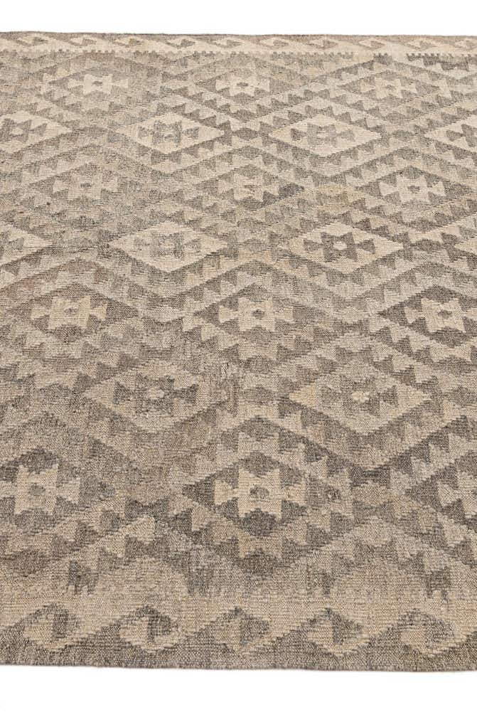 5' 4 x 6' 6 Hand Woven Kilim Maymana Wool Rug