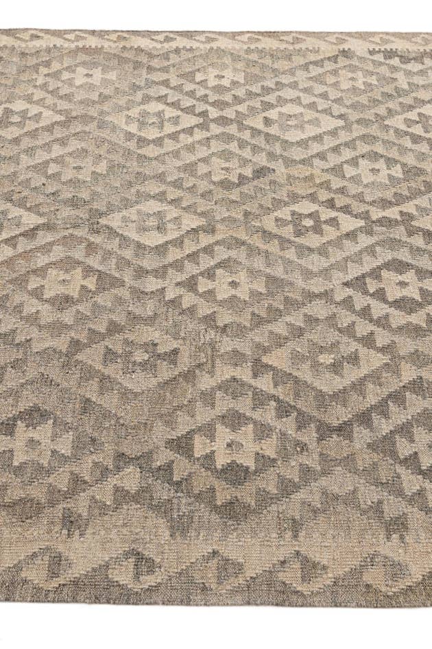 Detail image of 5' 4 x 6' 6 Hand Woven Kilim Maymana Wool Rug