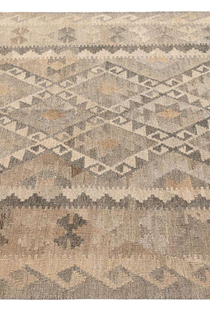 5' 3 x 6' 9 Hand Woven Kilim Maymana Wool Rug