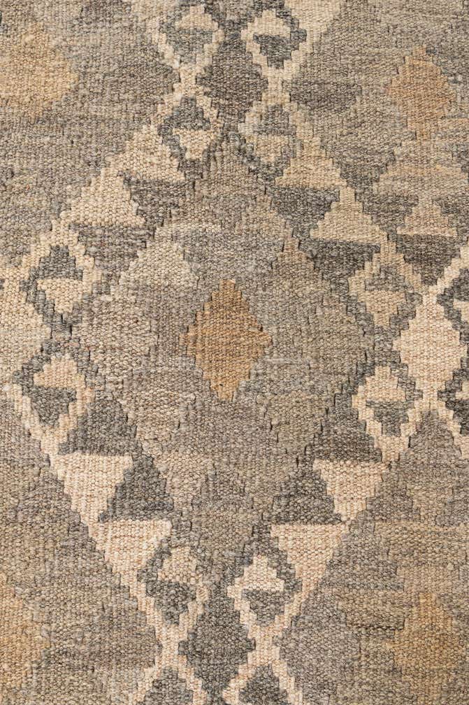 5' 3 x 6' 9 Hand Woven Kilim Maymana Wool Rug
