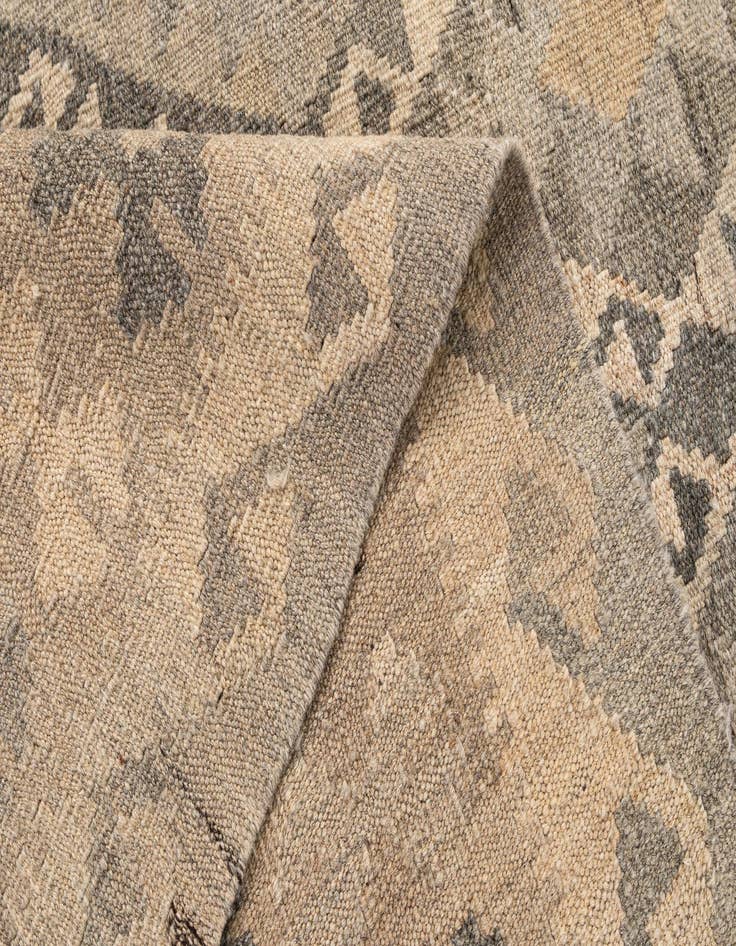 Detail image of 5' 3 x 6' 9  Hand Woven Kilim Maymana Wool Rug