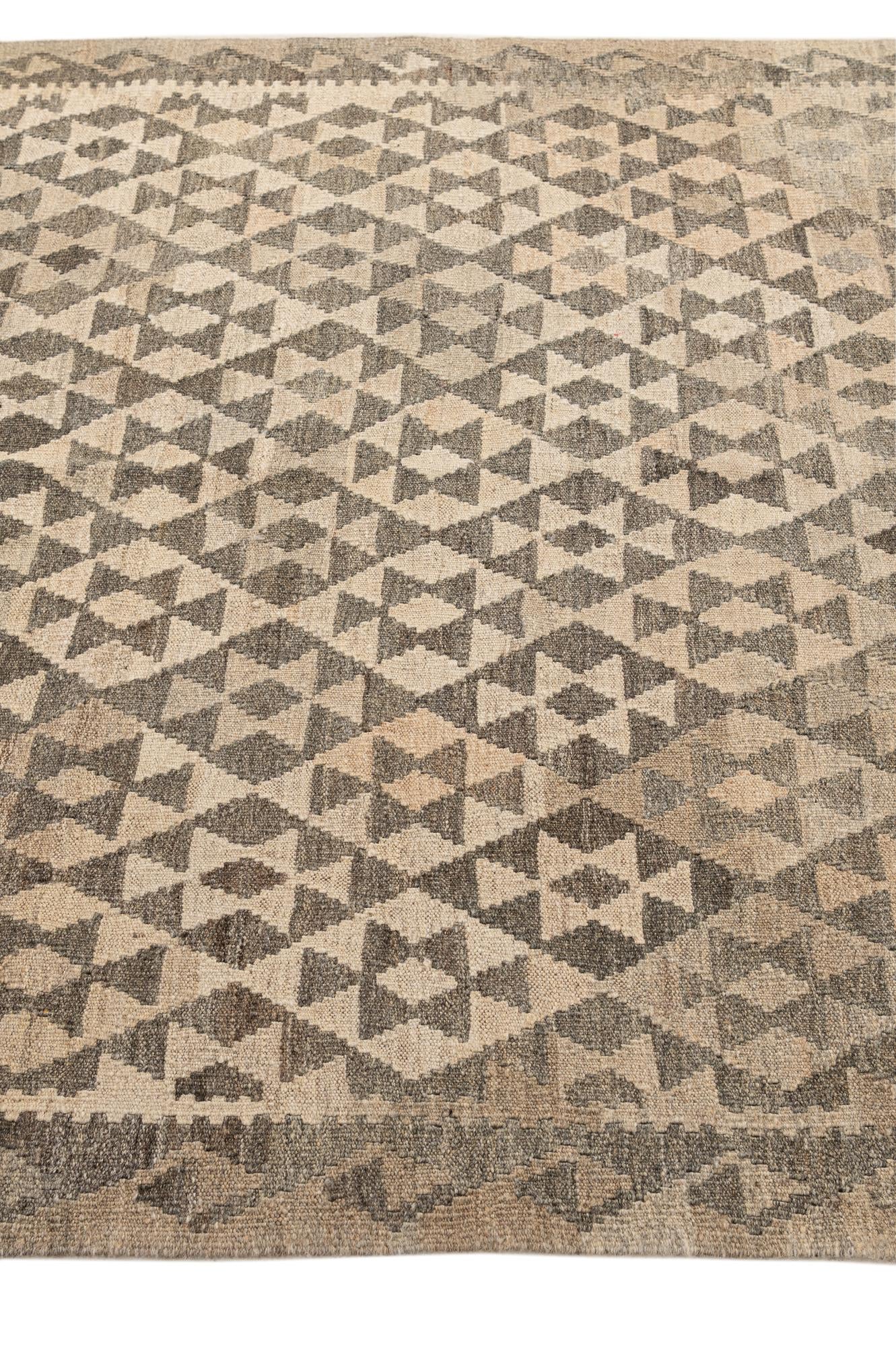 5' 4 x 6' 9 Hand Woven Kilim Maymana Wool Rug
