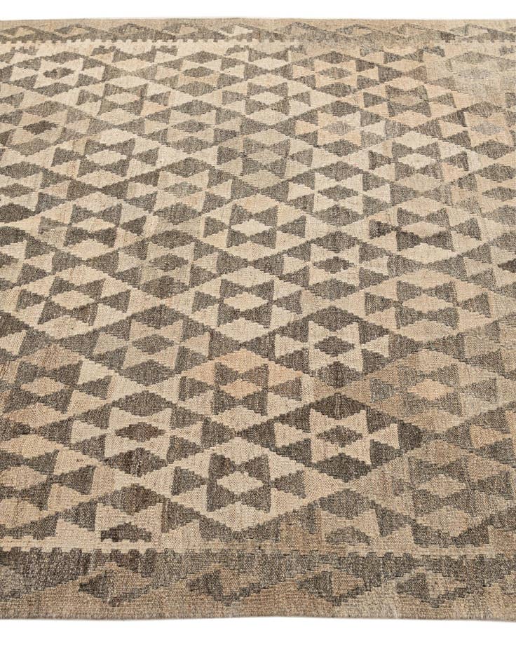 Detail image of 5' 4 x 6' 9 Hand Woven Kilim Maymana Wool Rug