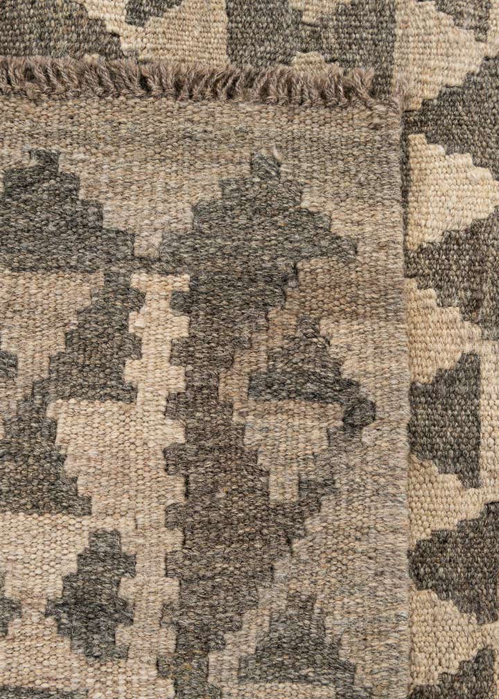 5' 4 x 6' 9 Hand Woven Kilim Maymana Wool Rug