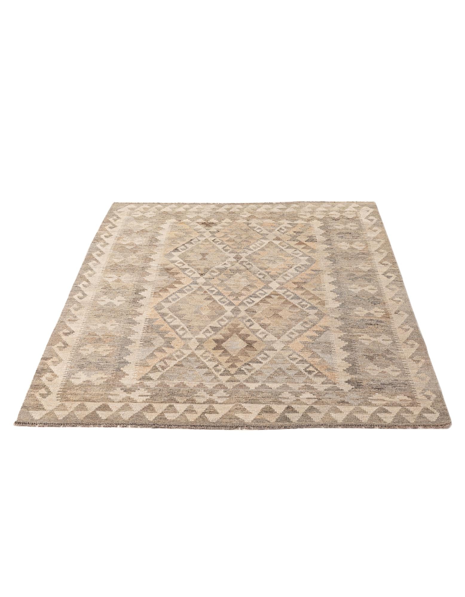5' 4 x 6' 7 Hand Woven Kilim Maymana Wool Rug