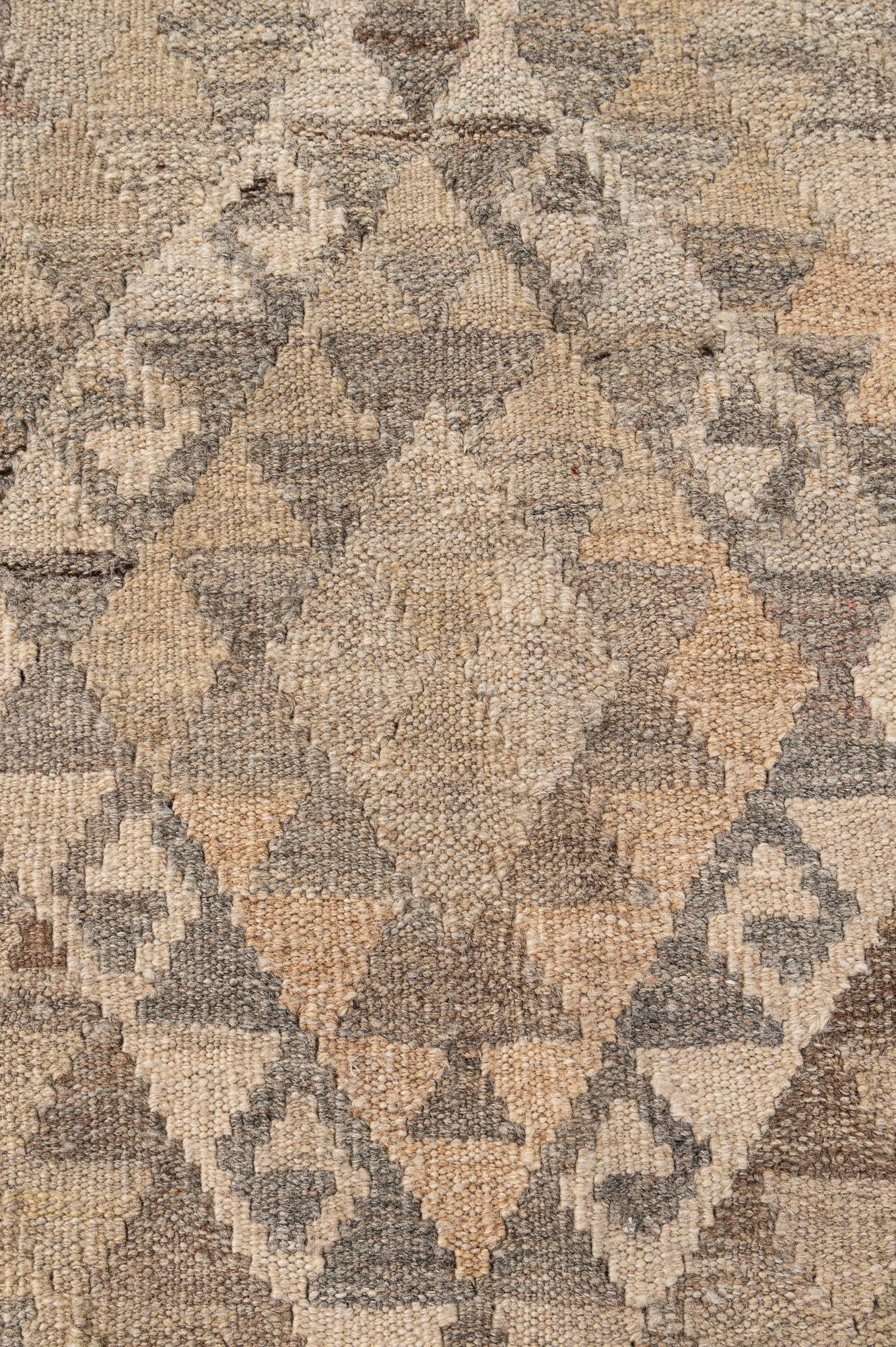 5' 4 x 6' 7 Hand Woven Kilim Maymana Wool Rug