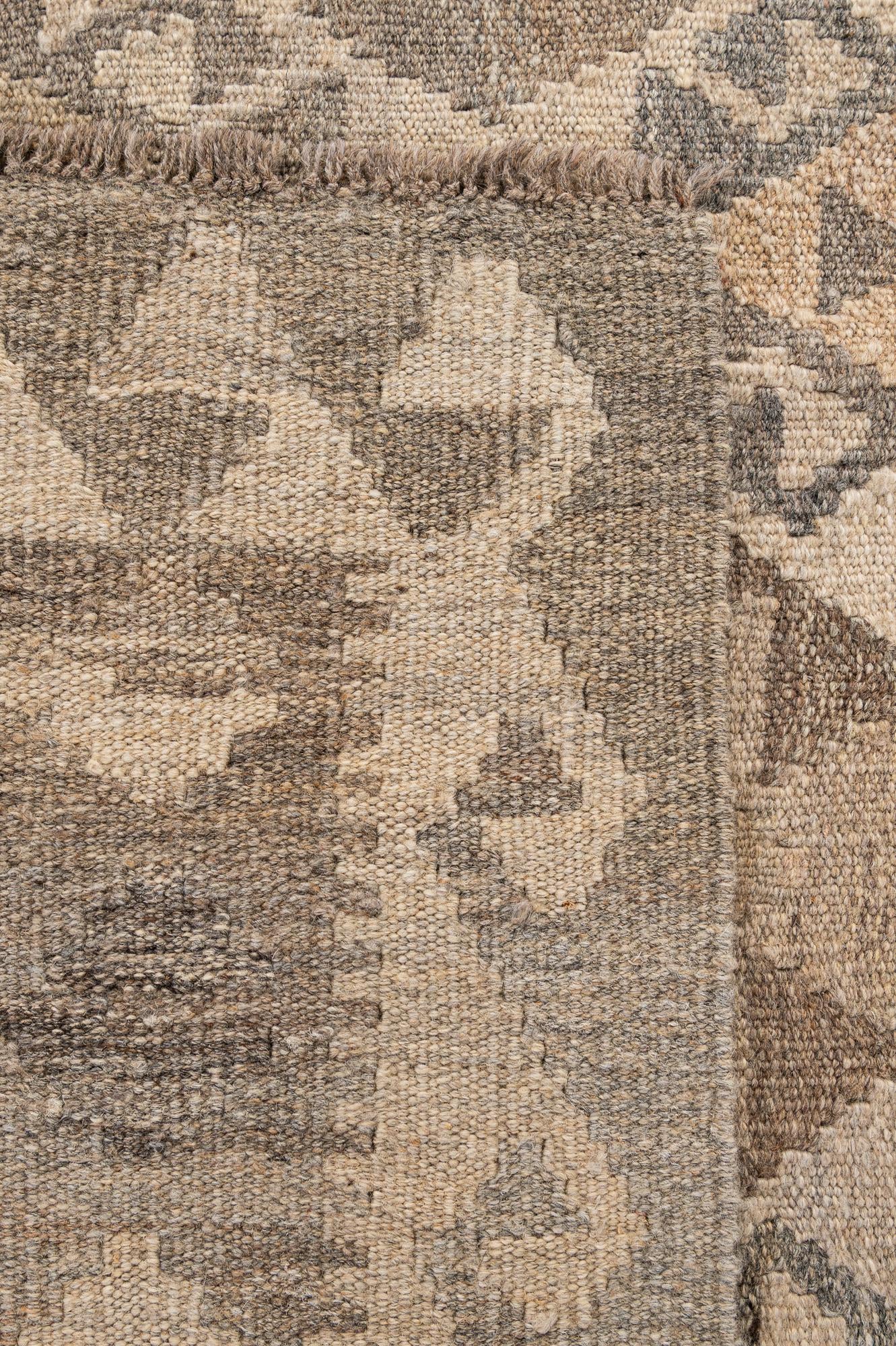 5' 4 x 6' 7 Hand Woven Kilim Maymana Wool Rug