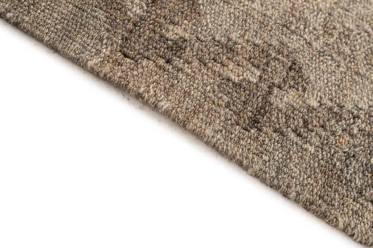 Detail image of 5' 2 x 6' 9 Hand Woven Kilim Maymana Wool Rug