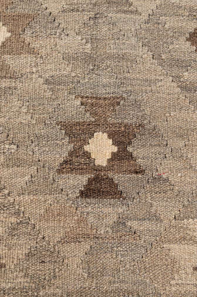 5' 2 x 6' 9 Hand Woven Kilim Maymana Wool Rug