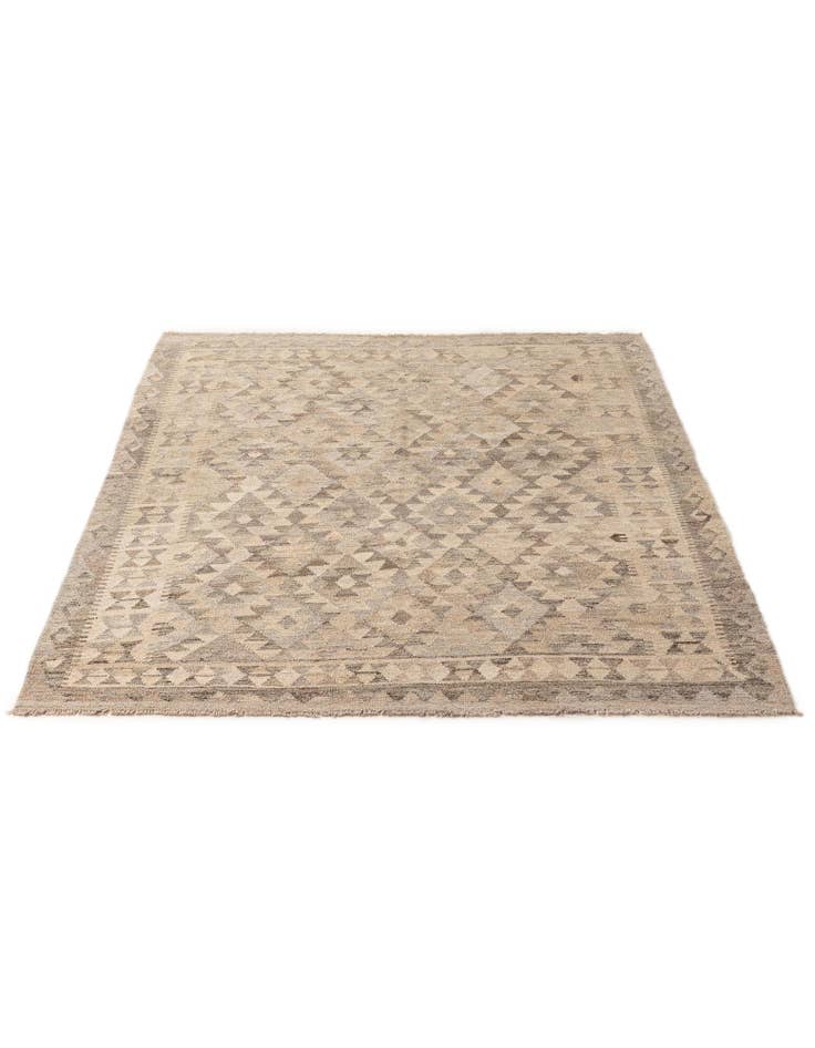 Detail image of 5' 2 x 6' 6 Hand Woven Kilim Maymana Wool Rug