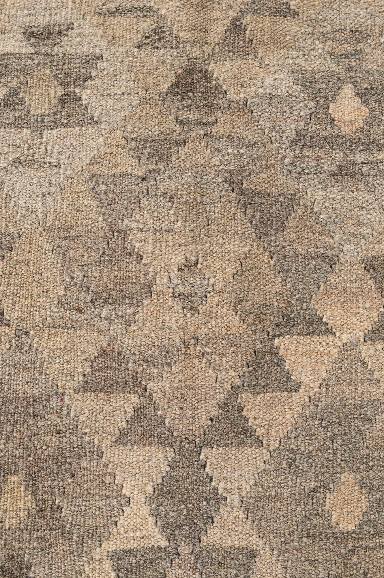 5' 2 x 6' 6 Hand Woven Kilim Maymana Wool Rug