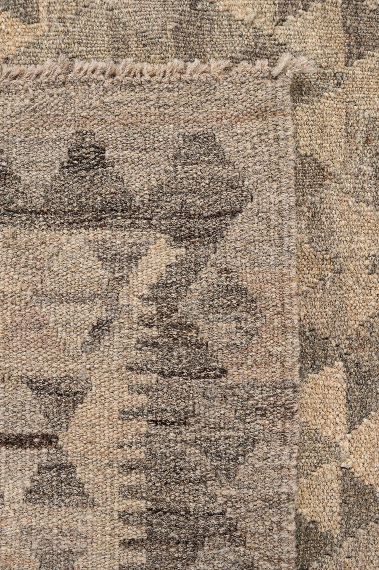 5' 2 x 6' 6 Hand Woven Kilim Maymana Wool Rug