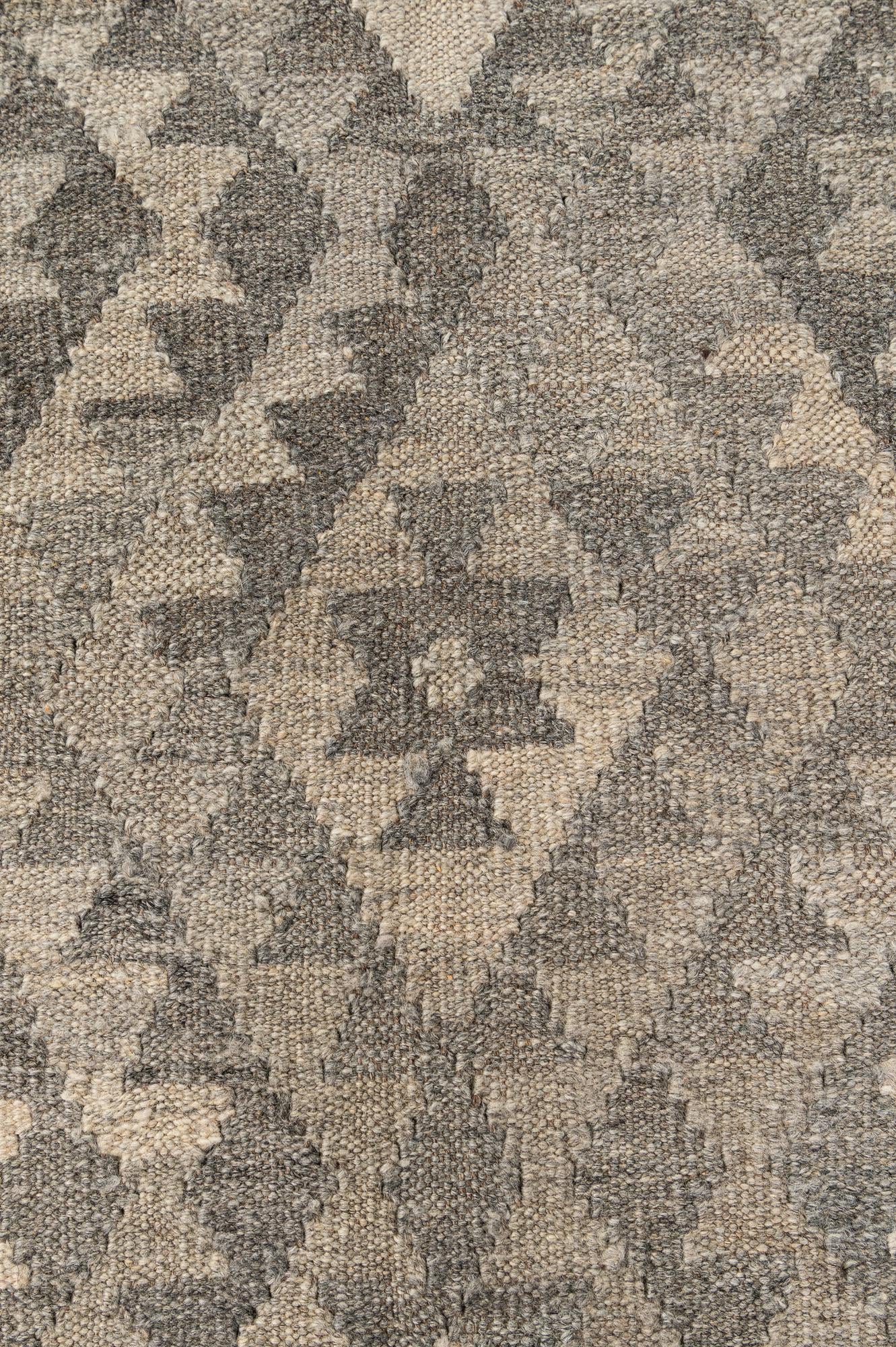 5' 4 x 6' 7 Hand Woven Kilim Maymana Wool Rug