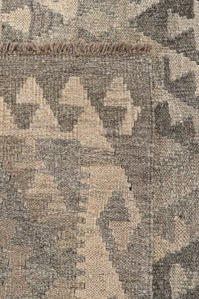 5' 4 x 6' 7 Hand Woven Kilim Maymana Wool Rug