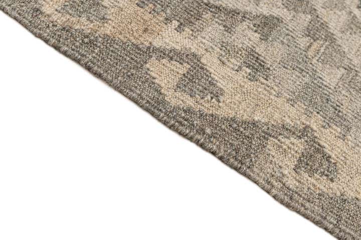 5' 3 x 6' 7 Hand Woven Kilim Maymana Wool Rug