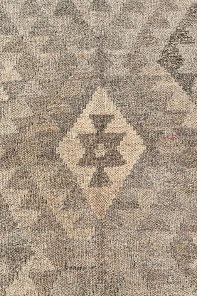 5' 3 x 6' 7 Hand Woven Kilim Maymana Wool Rug